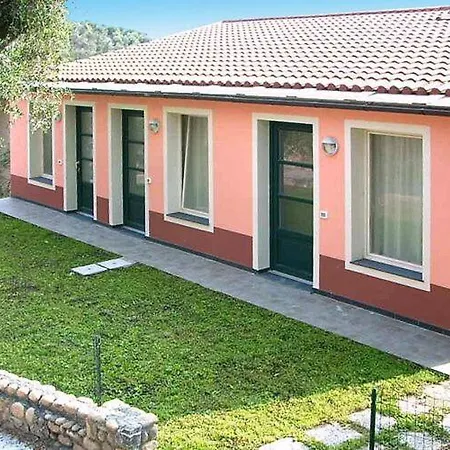 Apartment Borgo Verde In Imperia